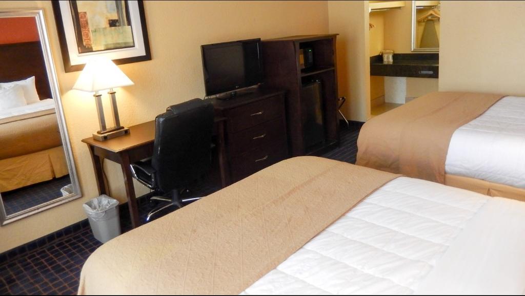 Executive Thibodaux New Orleans Hotel Eksteriør bilde